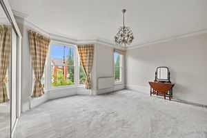 Principal bedroom with en-suite shower room- click for photo gallery